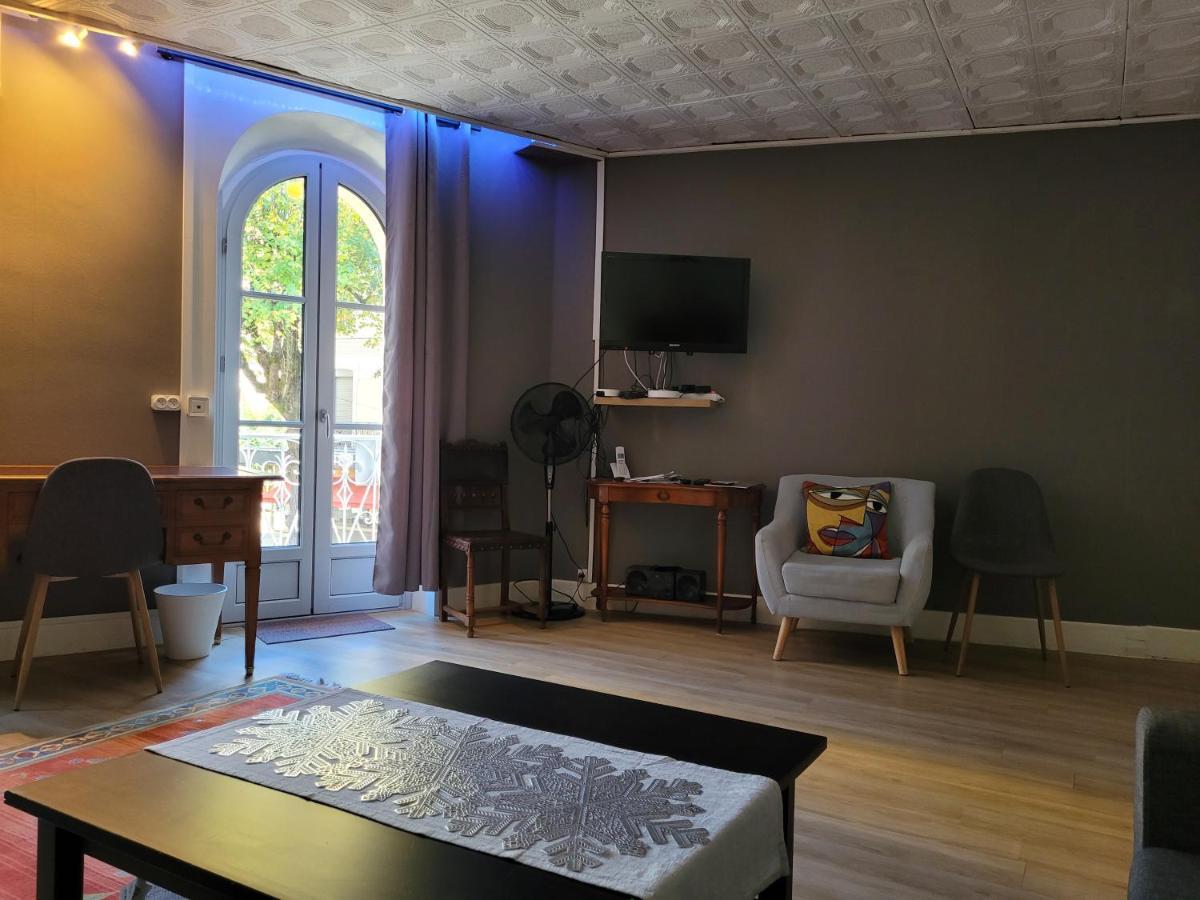 Bel Appartement Bagneres De Luchon Centre Екстериор снимка