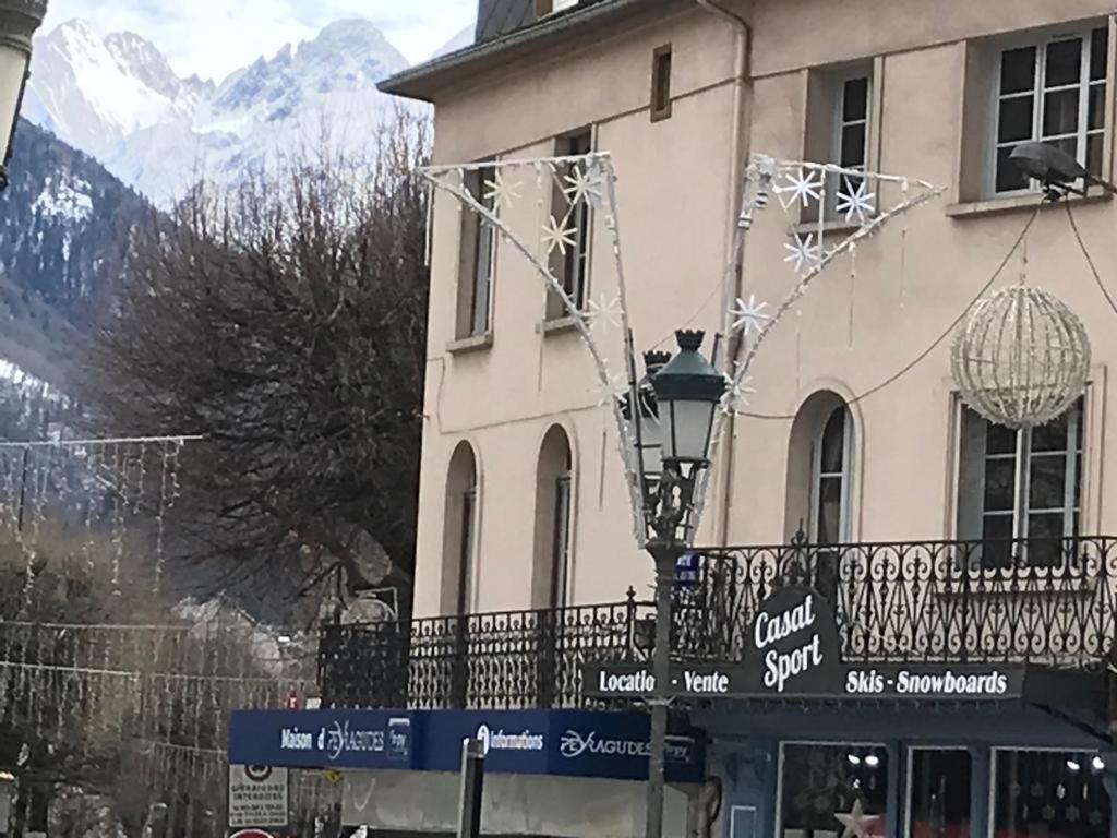Bel Appartement Bagneres De Luchon Centre Екстериор снимка